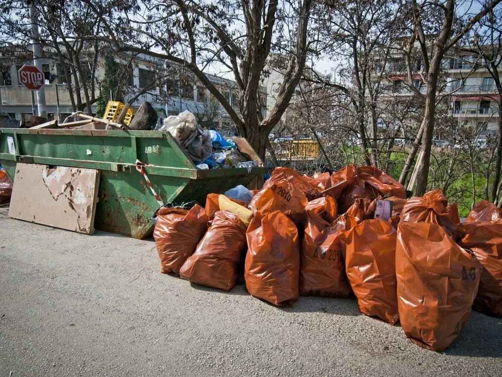 Круглосуточный вывоз мусора в Стрежевом в октябре